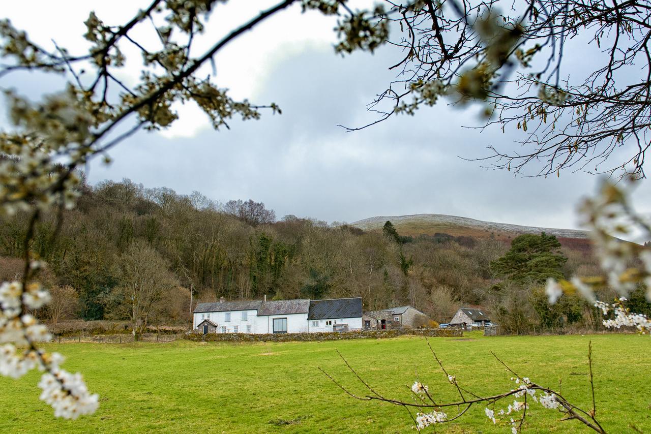 Yha Brecon Beacons Danywenallt Hostel Talybont-on-Usk Buitenkant foto